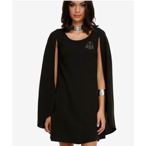 Hot Topic Her Universe Darth Vader Black Cape address sz M EUC